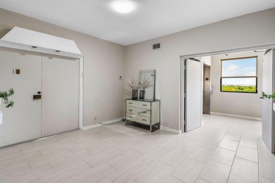 Welcome to your dream condo in the heart of central Boca! This on Boca Pointe Country Club in Florida - for sale on GolfHomes.com, golf home, golf lot