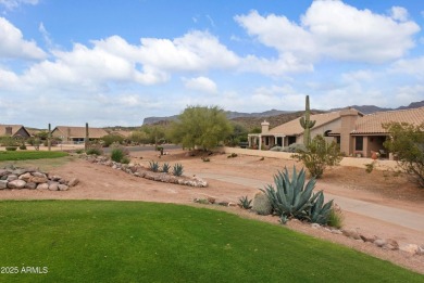 This beautifully updated 2-bedroom, 2-bathroom + small office on Gold Canyon Golf Resort - Sidewinder in Arizona - for sale on GolfHomes.com, golf home, golf lot