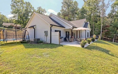 One Level Craftsman style home with Seasonal Lake and Mountain on Mountain Harbour Golf Club in North Carolina - for sale on GolfHomes.com, golf home, golf lot