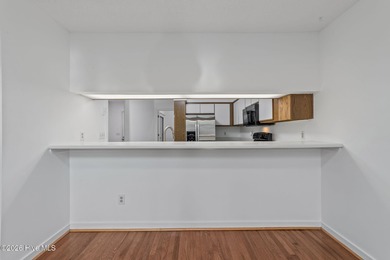 This adorable townhome in Inland Greens offers the perfect blend on Inland Greens Golf Course in North Carolina - for sale on GolfHomes.com, golf home, golf lot