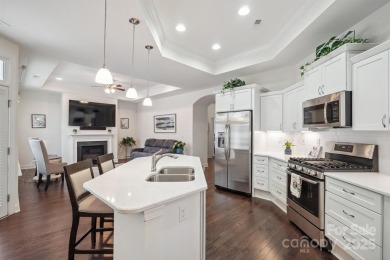 Meticulously Maintained, 2 Bedroom, 2 Bath Home with 2 Car on The Peninsula Club in North Carolina - for sale on GolfHomes.com, golf home, golf lot