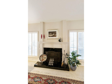 Sweet location for this 2BR, 2.5BA plus den Borgata model on a on Ironwood Golf Club in Arizona - for sale on GolfHomes.com, golf home, golf lot