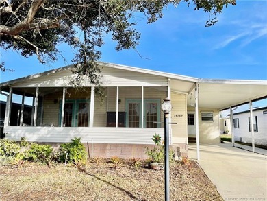 Stunning remodeled home! Extensive open floor plan! Hurricane on Indianwood Golf and Country Club in Florida - for sale on GolfHomes.com, golf home, golf lot