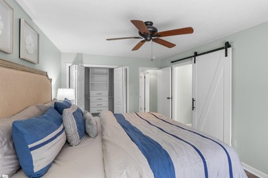 The Keowee Lake Life is waiting for you and now is your time! on Keowee Key Golf and Country Club in South Carolina - for sale on GolfHomes.com, golf home, golf lot