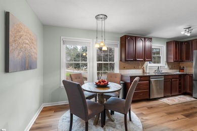 The Keowee Lake Life is waiting for you and now is your time! on Keowee Key Golf and Country Club in South Carolina - for sale on GolfHomes.com, golf home, golf lot