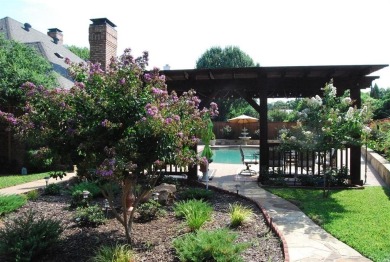 Beautiful custom built three bedroom, two and half bath house on Lost Creek Golf Course in Texas - for sale on GolfHomes.com, golf home, golf lot
