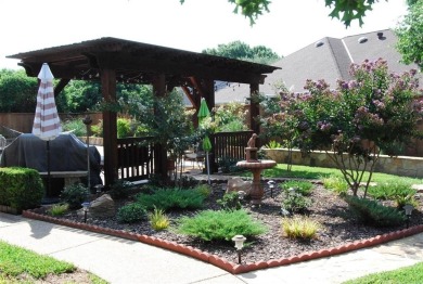 Beautiful custom built three bedroom, two and half bath house on Lost Creek Golf Course in Texas - for sale on GolfHomes.com, golf home, golf lot