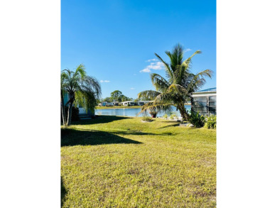 Look no further! This 2-bedroom, 2-bath home in the gated golf on Lake Fairways Country Club in Florida - for sale on GolfHomes.com, golf home, golf lot