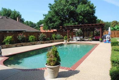 Beautiful custom built three bedroom, two and half bath house on Lost Creek Golf Course in Texas - for sale on GolfHomes.com, golf home, golf lot