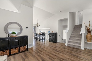 Welcome to this beautifully refreshed 3-bedroom, 3-bath on Southridge Golf Club in Colorado - for sale on GolfHomes.com, golf home, golf lot