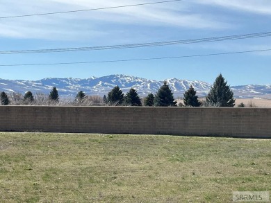 This amazing half acre lot sits in the very sought after Sand on Sand Creek Golf Course in Idaho - for sale on GolfHomes.com, golf home, golf lot