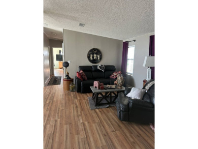 Nice 2 bedroom home with Spacious Layout with a partial open on Schalamar Creek Golf and Country Club in Florida - for sale on GolfHomes.com, golf home, golf lot