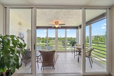 Highly sought after, rarely available, end unit features a 2/2 on Pinebrook/Ironwood Golf Course in Florida - for sale on GolfHomes.com, golf home, golf lot