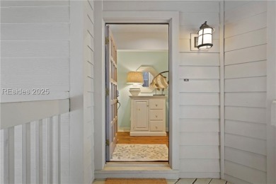 Updated and fully furnished top-floor corner unit in Lighthouse on Harbour Town Golf Links in South Carolina - for sale on GolfHomes.com, golf home, golf lot