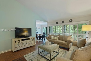 Updated and fully furnished top-floor corner unit in Lighthouse on Harbour Town Golf Links in South Carolina - for sale on GolfHomes.com, golf home, golf lot