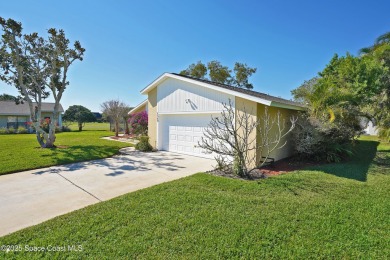 This Suntree Country Club home with view of Fairway 2 of Classic on Suntree Country Club in Florida - for sale on GolfHomes.com, golf home, golf lot