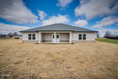 OPEN HOUSE FROM 2-4 SUNDAY 02/23/25 NEW CONSTRUCTION, Single on The Crossings Golf Club in Tennessee - for sale on GolfHomes.com, golf home, golf lot