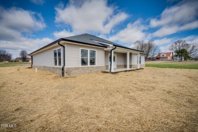 OPEN HOUSE FROM 2-4 SUNDAY 02/23/25 NEW CONSTRUCTION, Single on The Crossings Golf Club in Tennessee - for sale on GolfHomes.com, golf home, golf lot