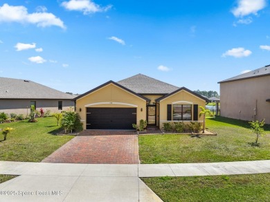 Welcome to this beautiful 4-bedroom, 2-bathroom home, built in on Majors Golf Club At Bayside Lakes in Florida - for sale on GolfHomes.com, golf home, golf lot