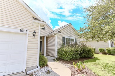 Ready for a fresh start living at the Carolina Coast? Situated on Meadowlands Golf Club in North Carolina - for sale on GolfHomes.com, golf home, golf lot