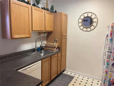 IMMEDIATE Income producing investment property. This 2 Bedroom/2 on Manatee County Golf Course in Florida - for sale on GolfHomes.com, golf home, golf lot