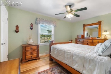 Updated, spacious and charming 1-1/2 story home located near on Patty Jewett Golf Course in Colorado - for sale on GolfHomes.com, golf home, golf lot