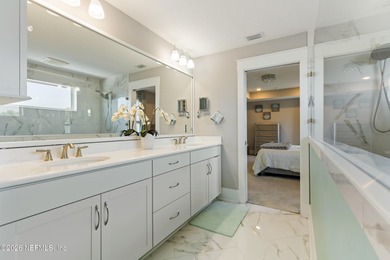 Price adjustment to $729,900! Seller offering up to 10K on Palm Valley Golf Club in Florida - for sale on GolfHomes.com, golf home, golf lot