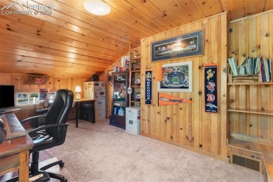 Updated, spacious and charming 1-1/2 story home located near on Patty Jewett Golf Course in Colorado - for sale on GolfHomes.com, golf home, golf lot
