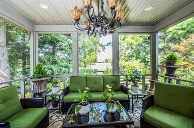This beautifully remodeled 4-bedroom, 3-bathroom home offers on CrossWinds Golf Course in Kentucky - for sale on GolfHomes.com, golf home, golf lot