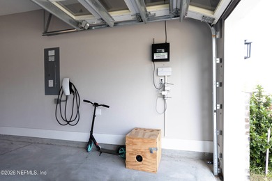 Price adjustment to $729,900! Seller offering up to 10K on Palm Valley Golf Club in Florida - for sale on GolfHomes.com, golf home, golf lot