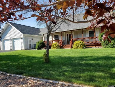 SPRAWLING RANCH STYLE HOME. This immaculately beautiful home is on Antelope Hills Golf Course in Wyoming - for sale on GolfHomes.com, golf home, golf lot