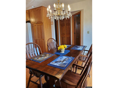 SPRAWLING RANCH STYLE HOME. This immaculately beautiful home is on Antelope Hills Golf Course in Wyoming - for sale on GolfHomes.com, golf home, golf lot