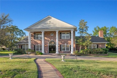 In Search of Beauty & Space? Need room to grow? This stately on Pebble Creek Country Club in Texas - for sale on GolfHomes.com, golf home, golf lot