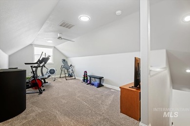 Awesome Floor Plan with all bedrooms on main level!  Wonderful on Ridgecrest Golf Course in Idaho - for sale on GolfHomes.com, golf home, golf lot