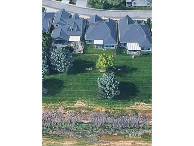 Awesome Floor Plan with all bedrooms on main level!  Wonderful on Ridgecrest Golf Course in Idaho - for sale on GolfHomes.com, golf home, golf lot