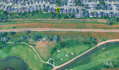 Awesome Floor Plan with all bedrooms on main level on the Golf on Ridgecrest Golf Course in Idaho - for sale on GolfHomes.com, golf home, golf lot