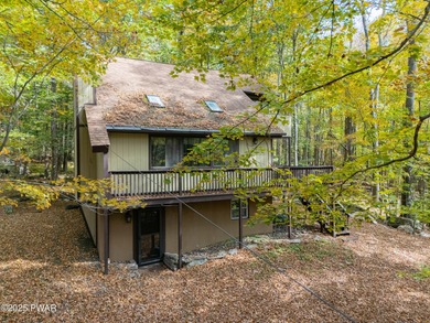 Bright & Spacious Contemporary in The HideoutDiscover the on The Hideout Golf in Pennsylvania - for sale on GolfHomes.com, golf home, golf lot