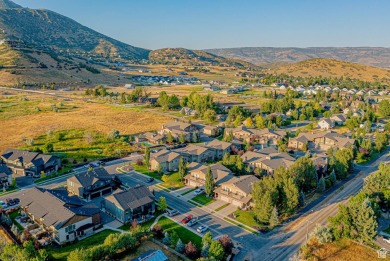 Welcome to the luxurious Lodges at Snake Creek, where elegance on Homestead Golf Club and Resort in Utah - for sale on GolfHomes.com, golf home, golf lot