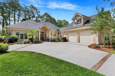 This beautifully landscaped 3BR/3.5BA home with a bonus room on Bear Creek Golf Course and Club in South Carolina - for sale on GolfHomes.com, golf home, golf lot