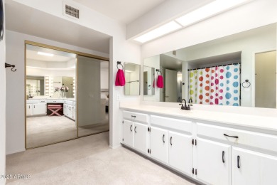Move right in! Enjoy a great open floor plan with vaulted on Cottonwood Country Club in Arizona - for sale on GolfHomes.com, golf home, golf lot