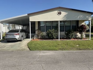 This meticulously maintained 2-bedroom, 2-bathroom home is being on Vista Plantation Golf Club in Florida - for sale on GolfHomes.com, golf home, golf lot