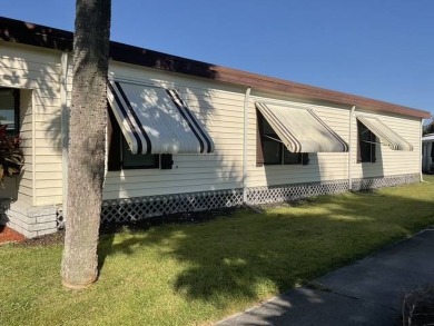 This meticulously maintained 2-bedroom, 2-bathroom home is being on Vista Plantation Golf Club in Florida - for sale on GolfHomes.com, golf home, golf lot
