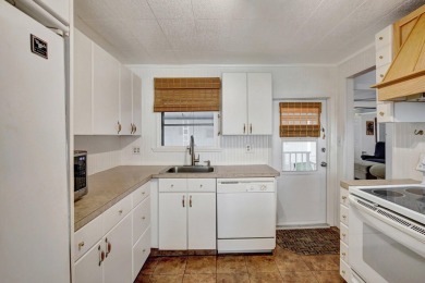 Gorgeous Home with Golf Course Views - YOU OWN THE LAND! on Davie Golf Club in Florida - for sale on GolfHomes.com, golf home, golf lot