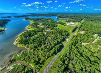 1.12 Acre WATERFRONT lot in the Coves! This property includes on Rayburn Country Club in Texas - for sale on GolfHomes.com, golf home, golf lot