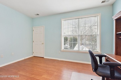 Charming First-Floor Condo in Knob Hill is a Must-See! The on Knob Hill Golf Club in New Jersey - for sale on GolfHomes.com, golf home, golf lot