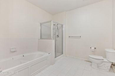 Charming First-Floor Condo in Knob Hill is a Must-See! The on Knob Hill Golf Club in New Jersey - for sale on GolfHomes.com, golf home, golf lot