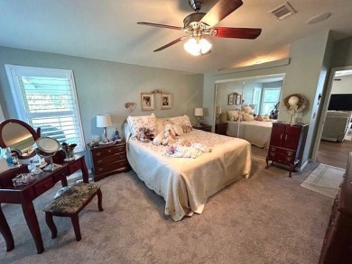 Step into this immaculately maintained 2-bedroom, 2-bathroom on Sun n Lake Golf and Country Club in Florida - for sale on GolfHomes.com, golf home, golf lot