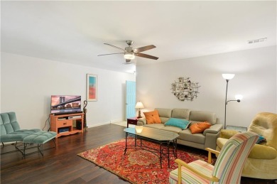 Great Location, Great Price, and Great unit!!This 2 BR 2 BA on Sea Island Golf Club in Georgia - for sale on GolfHomes.com, golf home, golf lot