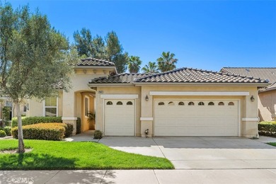 Fantastic ever popular NAPOLI Floor Plan in the 55+ Gate Guarded on Menifee Lakes Country Club - Lakes in California - for sale on GolfHomes.com, golf home, golf lot
