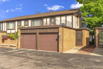 Beautiful second floor condo with amazing views of the sprawling on St. Clair Shores Country Club in Michigan - for sale on GolfHomes.com, golf home, golf lot